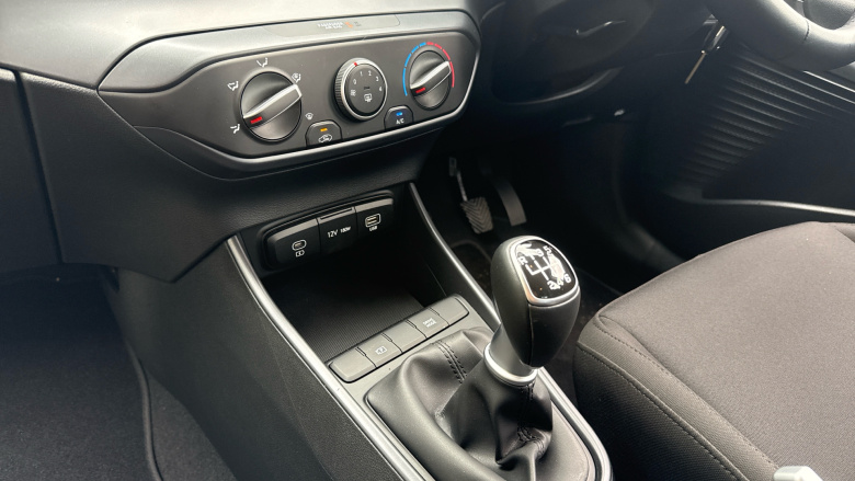 Hyundai i20 1.0T GDi Advance [Nav] 5dr Petrol Hatchback